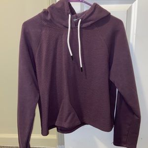 Under Armour Crop Sweatshirt